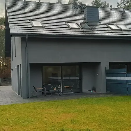 Wilga House 1 * Піла